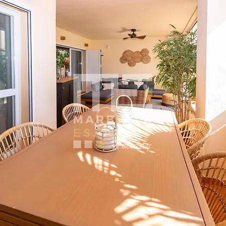 Chic Garden Flat 5min From Apartamento Marbella