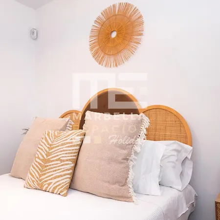 Apartamento Chic Garden Flat 5min From
