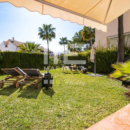 Chic Garden Flat 5min From Apartamento *
