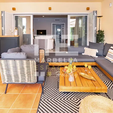 Chic Garden Flat 5min From