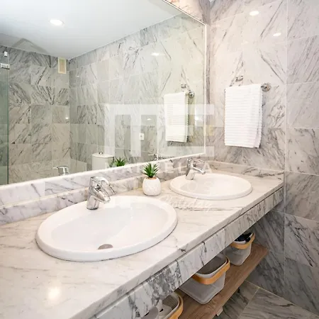 Apartamento Chic Garden Flat 5min From Marbella