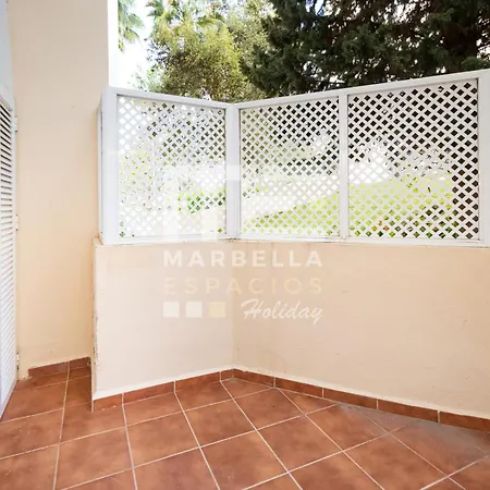 Chic Garden Flat 5min From