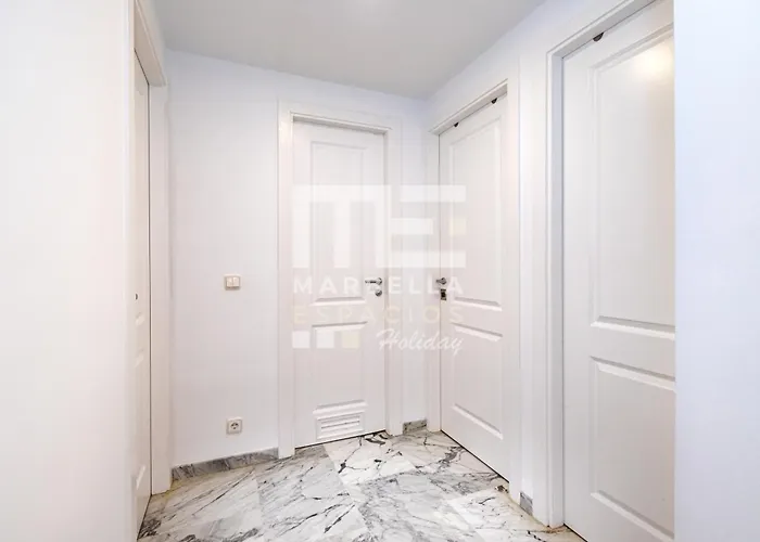 Apartment Chic Garden Flat 5min From