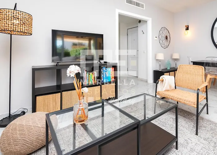 Chic Garden Flat 5min From Apartment *